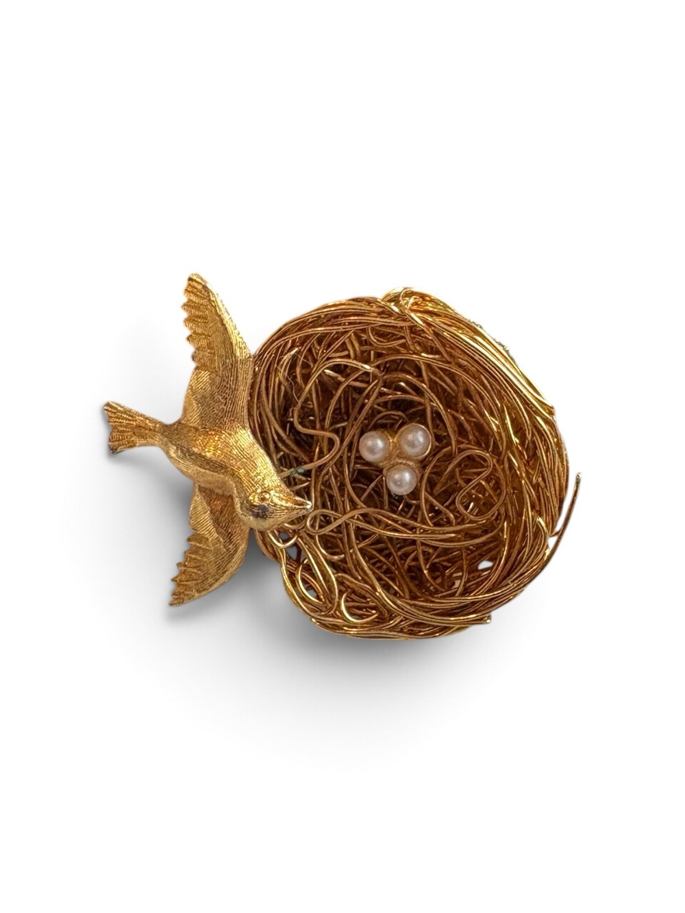 Vintage JEANNE Gold Bird Nest Brooch Faux Pearl Eggs Wire Nest